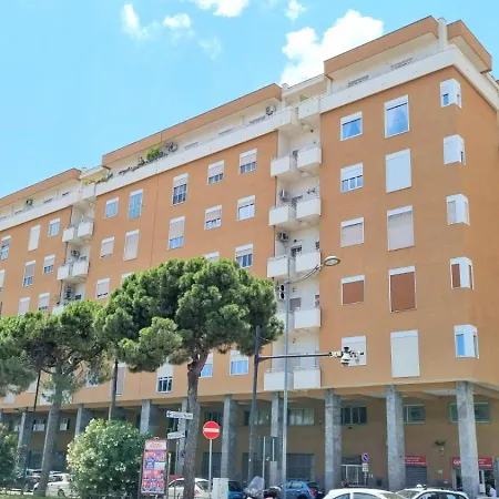 Appartamento Molo Santa Lucia 248 *